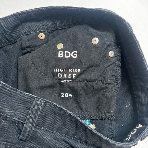 BDG Black Floral Embroidered Jean Shorts - Picture 5 of 12